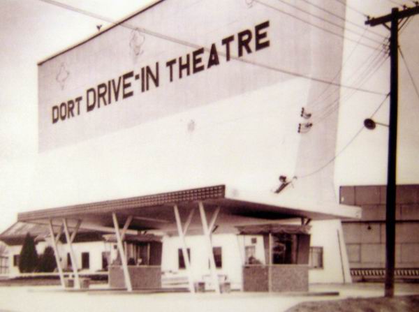 Dort-Eastside Drive-In Theatre - From Ron Gross (newer photo)